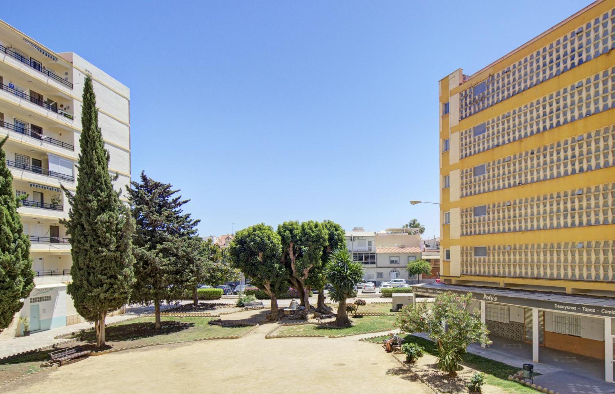 Апартаменти Nuevo Piso Centro Торре-дель-Мар Екстер'єр фото